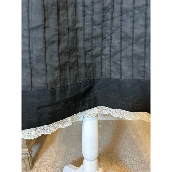 Ann Taylor | Black A Line Skirt with White Lace Hem | 10 - Picture 7 of 11